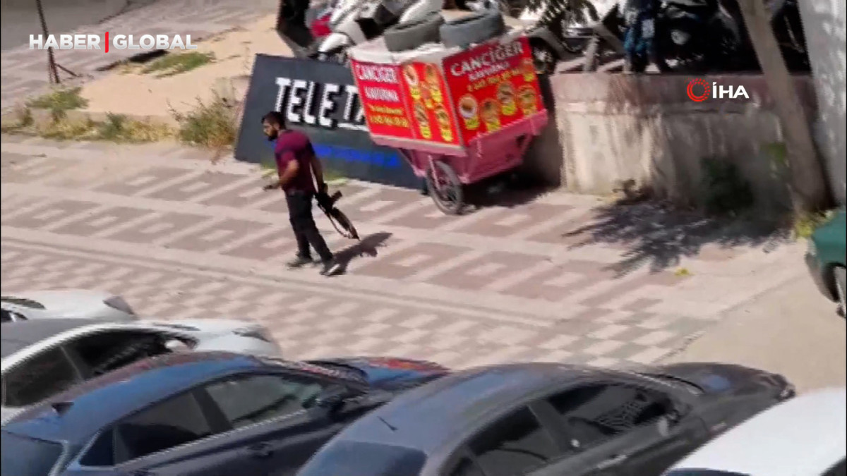 Pompalı tüfekle havaya ateş açan şahıs paniğe neden oldu