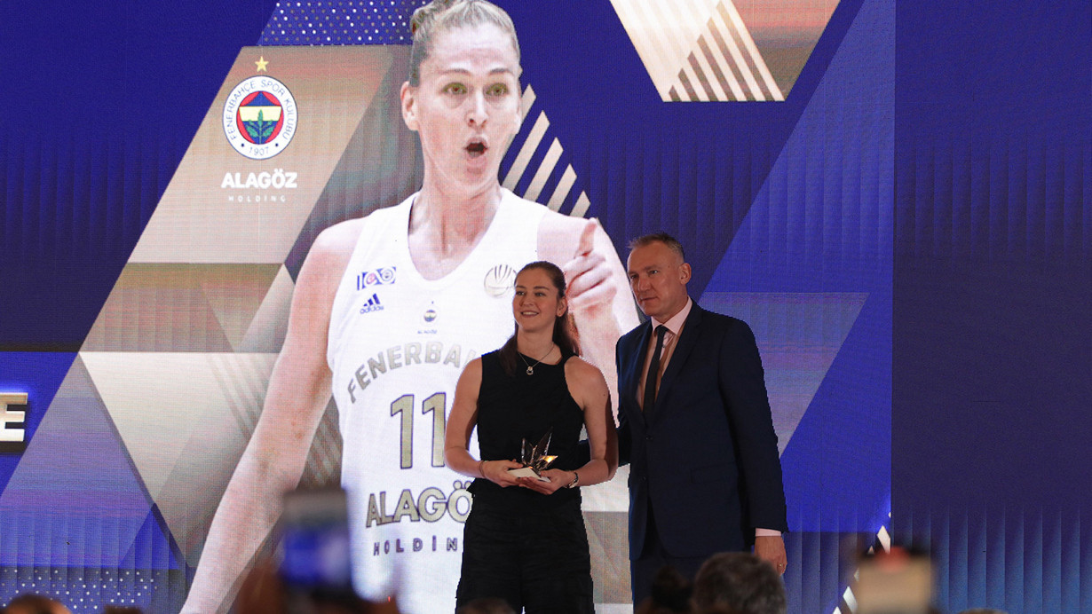 Kadınlar Euroleague'de sezonun en iyileri belli oldu! Fenerbahçeli Emma Meesseman'a büyük onur