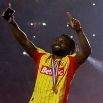 Saint-Maximin veda etti! Wilfried Zaha'nın yerine gidiyor