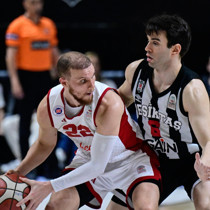 Bahçeşehir Koleji, Beşiktaş'ı yenerek seriyi eşitledi