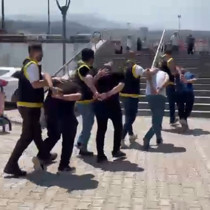 İskenderun'da hapis cezası ile aranan 4 kişi yakalandı