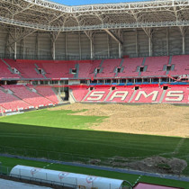 Samsunspor'un stadının zeminine ısıtma ve soğutma tesisatı döşeniyor
