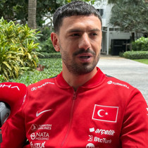 Merih Demiral'dan Dünya Kupası mesajı:  İnşallah herkesin karşılaşmak istemediği takım biz oluruz