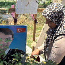 Reyhanlı saldırısı davasında karar çıktı; aileler gözyaşlarına boğuldu