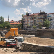 Isparta'da kanalizasyon hattı çalışmasında göçük