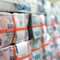 Kredi çekecekler dikkat: Bankalar faizleri değiştirdi