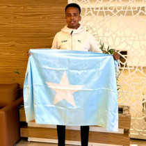 ABD'ye girişi reddedilen Somalili hakem Artan ülkesinde kahraman gibi karşılandı