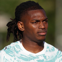 Galatasaray, Rafael Leao için gözünü kararttı: Portekizli yıldıza yapılan teklif ortaya çıktı