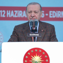 Cumhurbaşkanı Erdoğan, Edirne'de vatandaşlarla sohbet etti