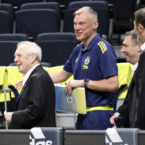 Aziz Yıldırım'dan Fenerbahçe Beko'ya başarı dileği