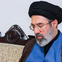İran lideri Hamaney’den “milli birlik” mesajı