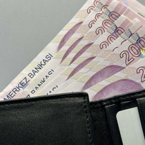 Ücretli çalışan sayısı nisanda arttı