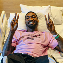Beşiktaş'ta Jonah Mathews ameliyat edildi