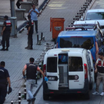 Denizli'deki uyuşturucu operasyonunda gözaltına alınan 12 avukat serbest bırakıldı