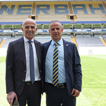 Fenerbahçe'den Oğuz Çetin ve İsmail Kartal paylaşımı