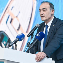 İzmir Büyükşehir Belediyesi'nde peş peşe istifalar