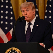 Trump, İsrail'in İran'a "küçük çaplı" saldırısına karşı çıkmayabileceğini söyledi