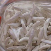 Doğada yetişen bitkinin kökünden elde ediliyor; kilosu 10-12 bin TL!