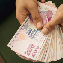 Memur ve emekli maaşına ne kadar zam gelecek? Uzman isim hesapladı
