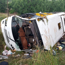 Isparta’da feci kaza! Tur minibüsü şarampole yuvarlandı: 4 ölü, 16 yaralı
