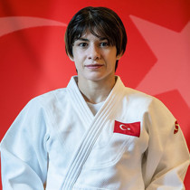 Milli judocu Tuğçe Beder'den Ulanbator Grand Slam'de bronz madalya
