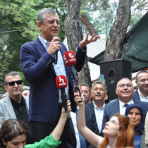 Özgür Özel: Partimizi geri almak için mücadele ediyoruz