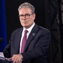 İngiltere Başbakanı Starmer, istifa etti