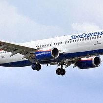 İniş takımı arızalanan SunExpress uçağı paniğe neden oldu