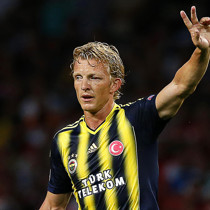 Kuyt, 11 yıl sonra Fenerbahçe'ye geri döndü