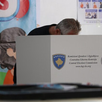 Kosova'daki erken genel seçimlerin kesin sonuçları açıklandı