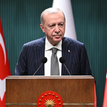 Cumhurbaşkanı Erdoğan Berdimuhamedov ile görüştü