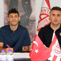 38 yaşındaki Veysel Sarı'dan 1 yıllık imza