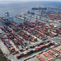 Mayıs ayında ithalat ve ihracat azaldı! Dış ticaret açığı azaldı