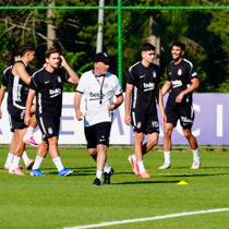 Beşiktaş, Slovakya kampındaki ilk idmanını yaptı