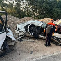 Amasya’da otomobil ile minibüs çarpıştı: 1 ölü, 3 yaralı