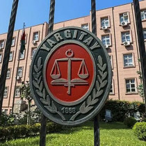 Yargıtay, "pislik" sözcüğünü hakaret saymadı