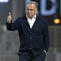 Galatasaray, Fatih Terim'in ilk imzasının 52. yılı için mesaj yayımladı