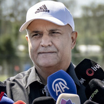 Kocaelispor'dan transfer açıklaması: "Yoğun bir çalışmamız var"