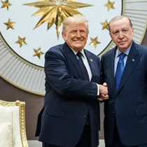 Beyaz Saray, Trump ve Erdoğan'ın tokalaştığı fotoğrafı paylaştı