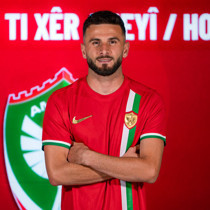 Amedspor'a Kosovalı stoper