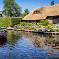 Hollanda'nın Venedik'i: Masal diyarını andıran Giethoorn köyü