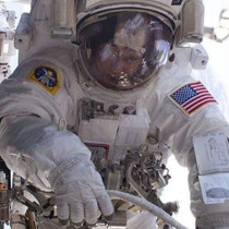 NASA, gönüllü astronotlar arıyor