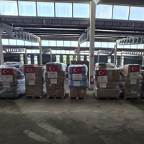 Sağlık Bakanlığı, Venezuela'ya ilaç ve tıbbi yardım malzemesi gönderdi