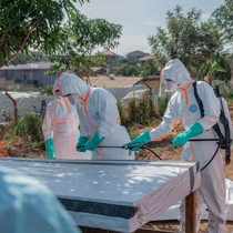 Ebola salgınında can kaybı 702'ye yükseldi