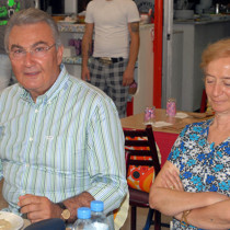 Deniz Baykal'ın eşi Olcay Baykal hayatını kaybetti