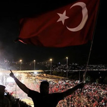 FETÖ'nün darbe girişiminin üzerinden 10 yıl geçti! 15 Temmuz gecesi neler yaşandı?