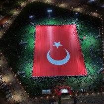 Kayseri’de dünyanın en büyük Türk bayrağı açıldı