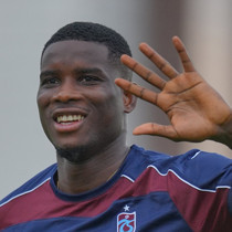 Trabzonspor'dan Onuachu'yu isteyen Fenerbahçe'ye cevap