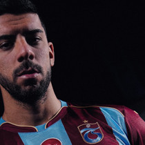 Trabzonspor, Cenk Özkaçar transferini resmen açıkladı