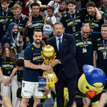 Fenerbahçe, Melih Mahmutoğlu'nun sözleşmesini uzattı